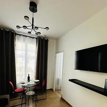 Lejlighed Chez Dana Carrières-sur-Seine
